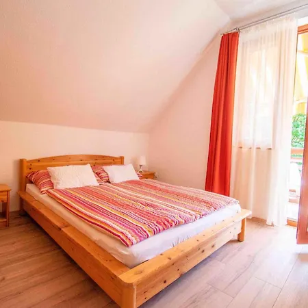 Apartman In - Balaton 19176