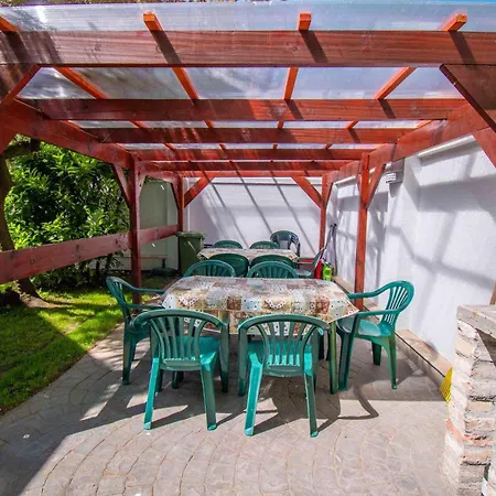 In - Balaton 19176 Apartman