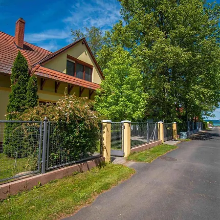 Apartman In - Balaton 19176