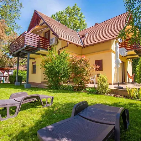 Apartment In Balatonlelle/balaton 19176 *